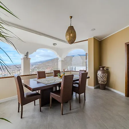 Luxuryvilla Heatedpool Costaadeje Panoramicseaview * 阿德耶