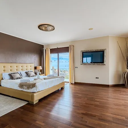 别墅 Luxuryvilla Heatedpool Costaadeje Panoramicseaview 阿德耶