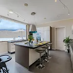 Infinity Atlantic Views Luxury - *
