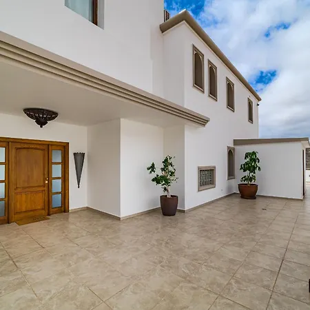 Luxuryvilla Heatedpool Costaadeje Panoramicseaview Vila Costa Adeje (Tenerife)