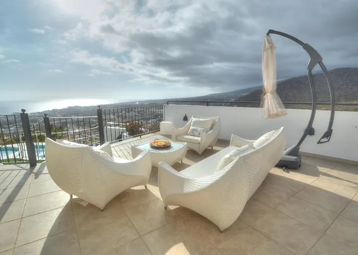 Luxuryvilla Heatedpool Costaadeje Panoramicseaview Адехе
