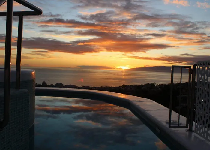 Вилла Luxuryvilla Heatedpool Costaadeje Panoramicseaview *