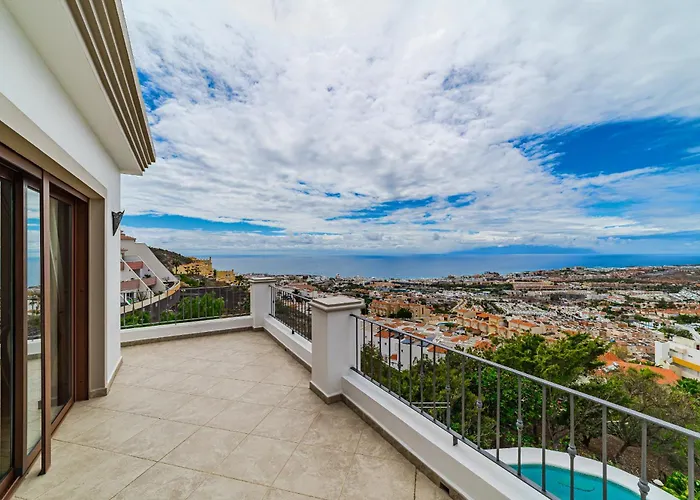 Luxuryvilla Heatedpool Costaadeje Panoramicseaview Вилла