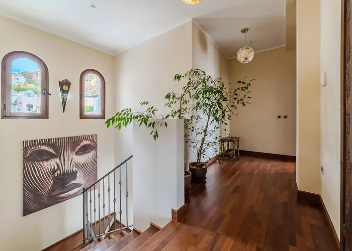 Вилла Luxuryvilla Heatedpool Costaadeje Panoramicseaview *