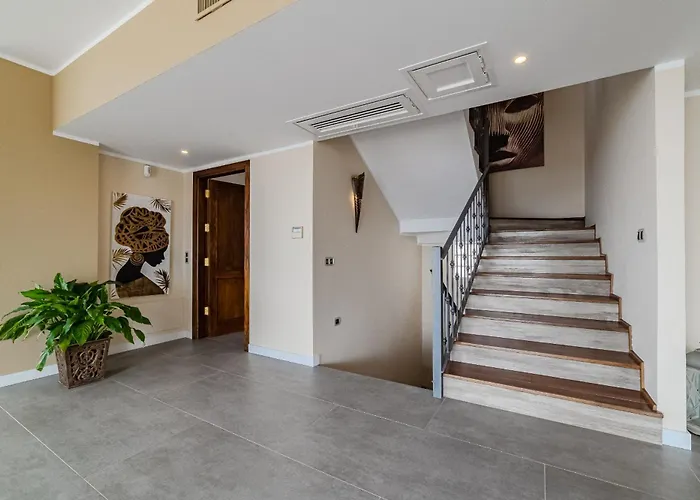 Luxuryvilla Heatedpool Costaadeje Panoramicseaview Вилла