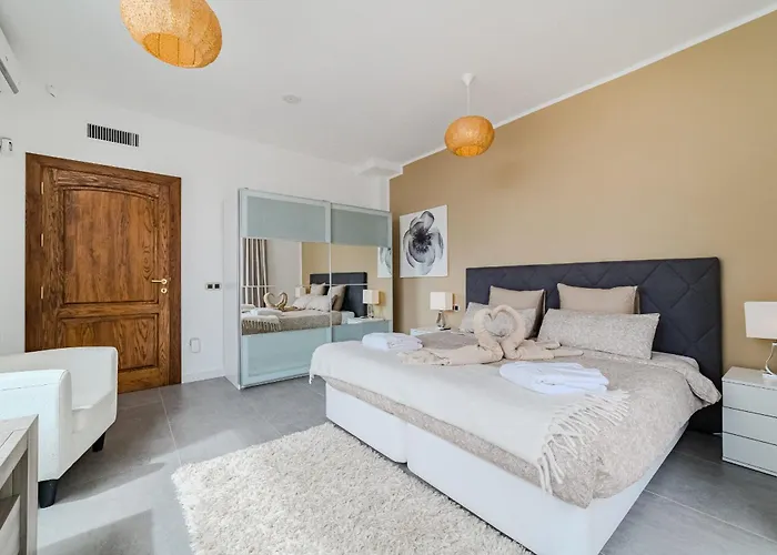 Luxuryvilla Heatedpool Costaadeje Panoramicseaview * Адехе