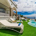 Infinity Atlantic Views Luxury - 阿德耶