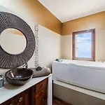 Infinity Atlantic Views Luxury - 阿德耶